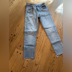 LEVI’S women jeans! 🪩♻️